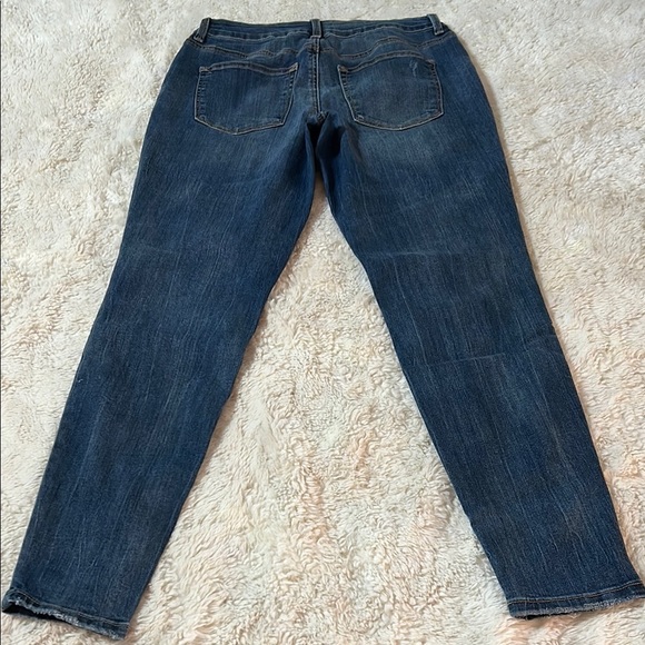 Maurices Blue Skinny Jeans with Lived-In Look - Picture 6 of 7